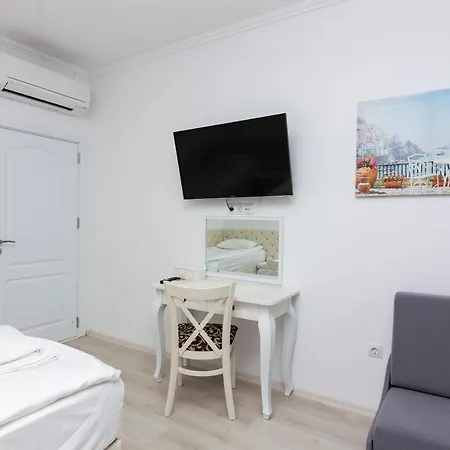 Villa Atlantis Homes 2 *